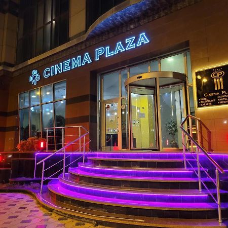 Cinema Plaza Hotel Baku Exterior photo