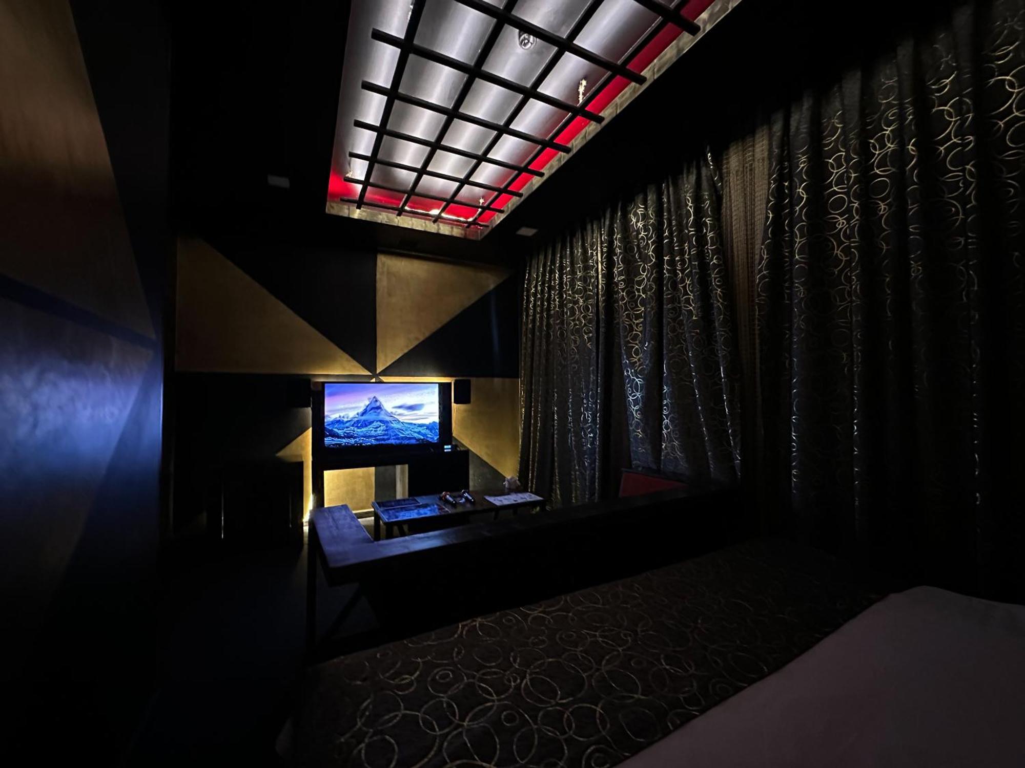 Cinema Plaza Hotel Baku Exterior photo